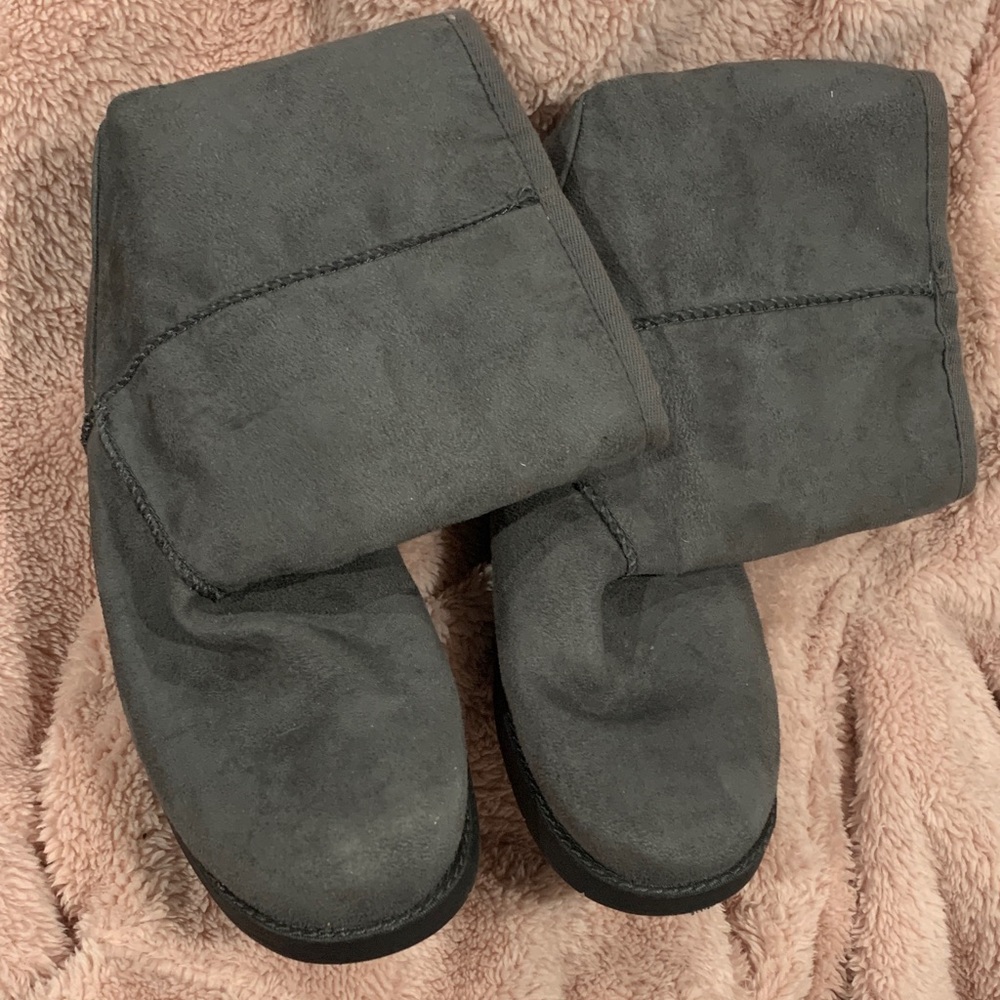 Rock & Candy Gray Winter Boots